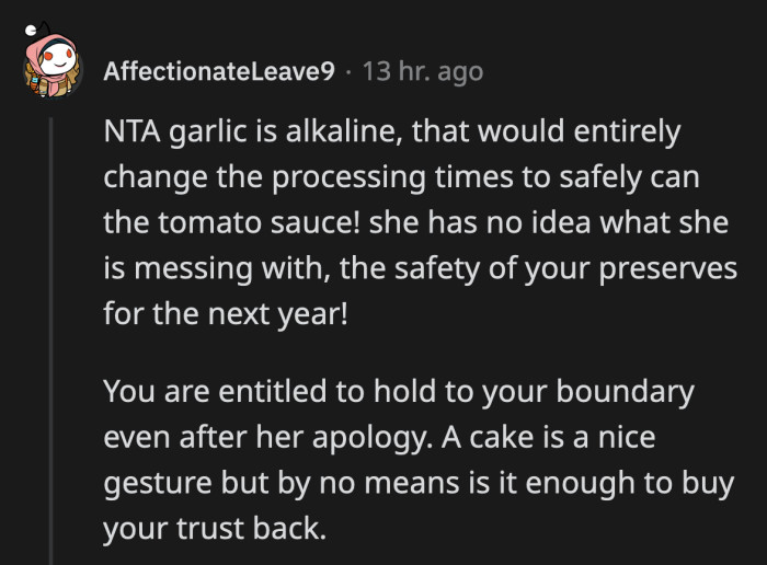 People who can their food pointed out how dangerous it was for SIL to add garlic to OP's tomato sauce