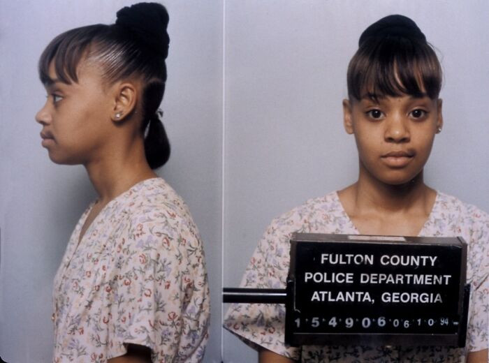 Lisa Left Eye, Arson