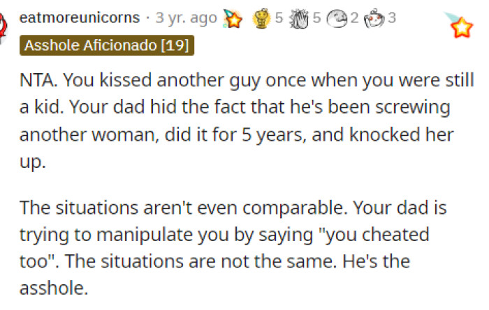 People quickly came to the comments to let her know that she's not in the wrong and that the situations are definitely not the same.