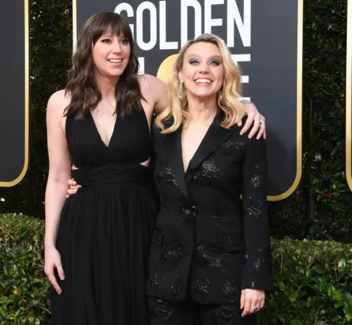 9. Here are Kate McKinnon and her sister, Emily Lynne Berthold