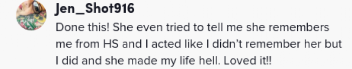 Some individuals even shared their own experiences of encountering their bullies in the comments.