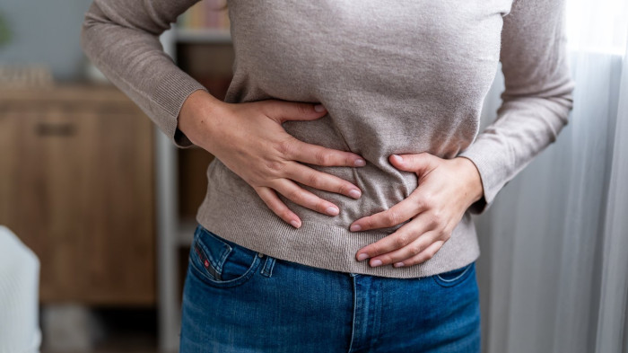 Doctor explains inflammatory bowel disease link to colon cancer development
