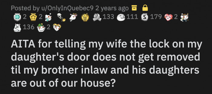 OP found his daughter crying on her bed after she discovered the ruined makeup kit. Sloane mixed the colors while using it and destroyed Zoey's possession.