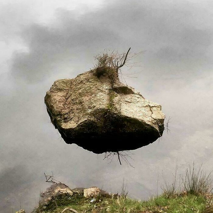 "Photo Is An Example Of How Optical Illusions Mess With Your Mind. First You See A Rock Floating In The Air And Then"