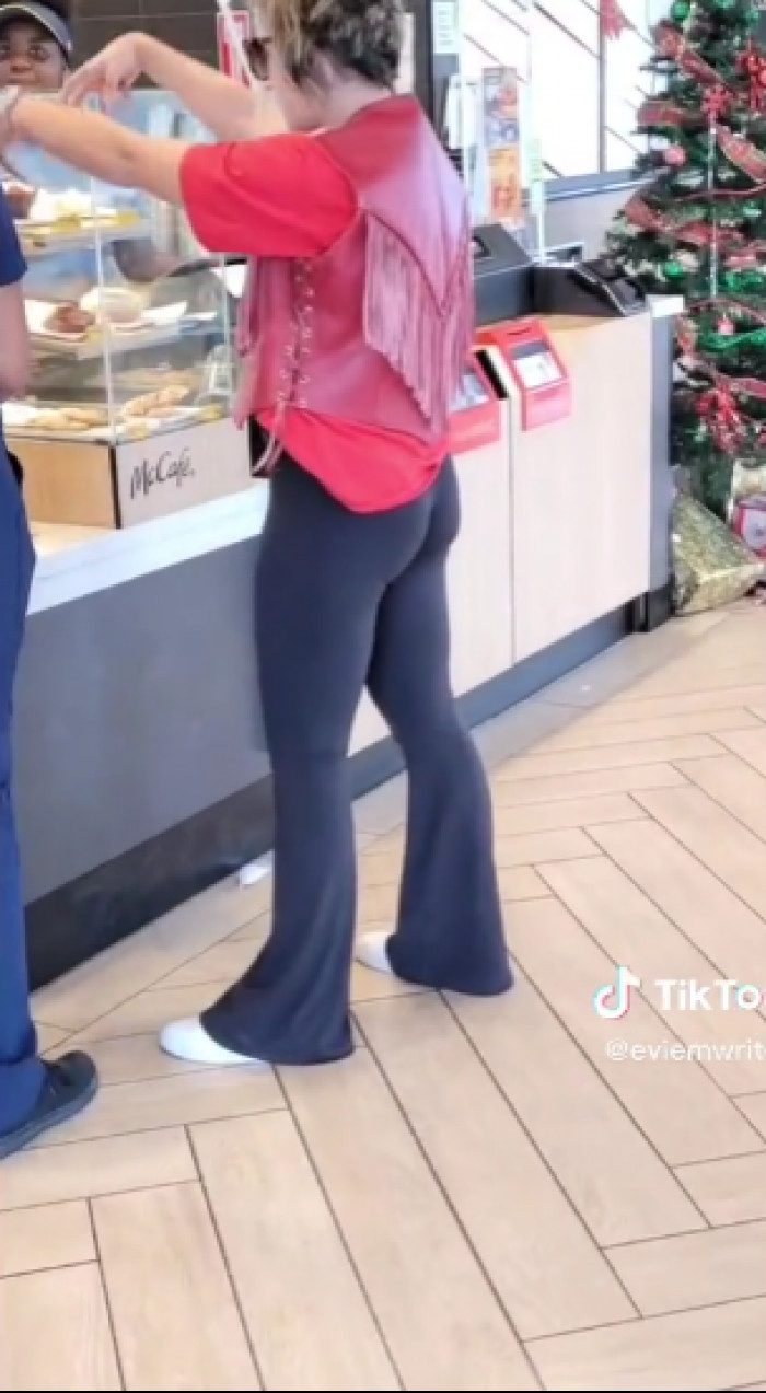 All this while they make an unusual hand—and arm—motion and tell them that they are upset. Perhaps an addition to the somewhat long list of notable Karen traits is the weird gestures they do that are supposed to mean something in the Karen Dictionary.