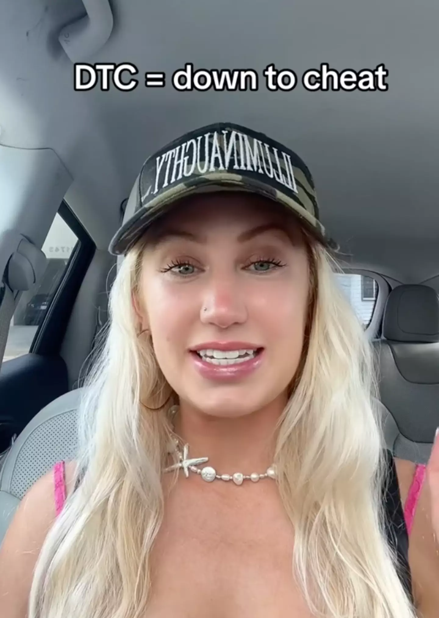 In her video, Fiona explains that men who follow numerous fitness models may be creating opportunities to engage or interact with attractive women they have no real connection with.