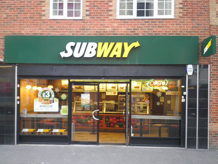 17. Woman mistakes customer for an employee