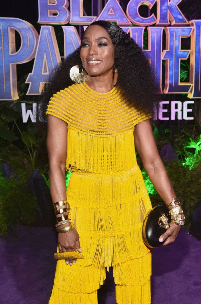 Angela Bassett's part as a villain was cut from Mr. & Mrs. Smith