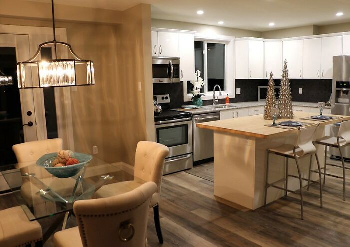 9. When she caught him cheating on her