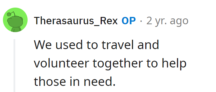 They were once travel buddies...