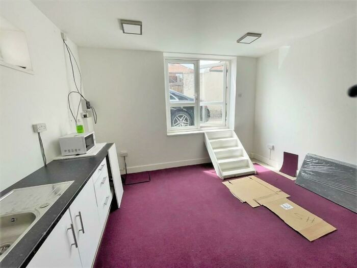 11. In London, there's an apartment that breaks the mold