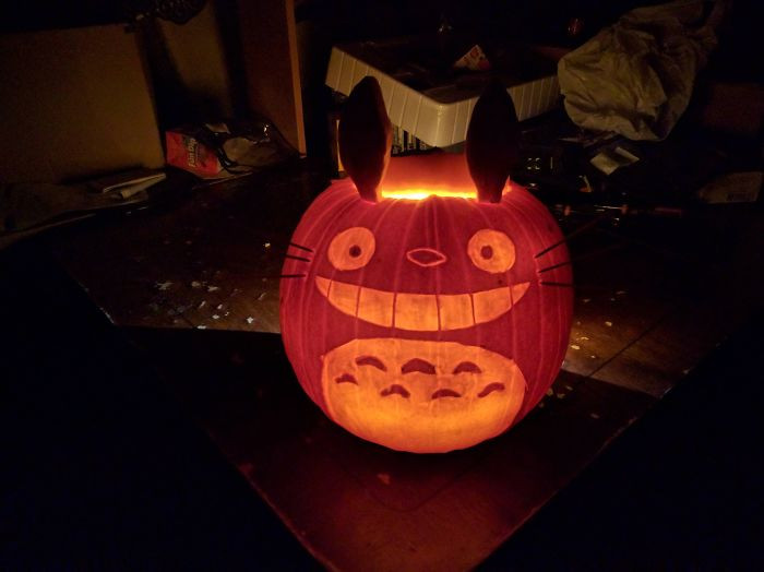 7. I love the carved ears on this Totoro pumpkin