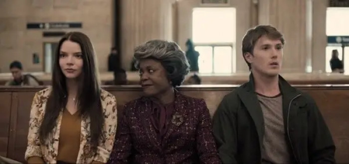 3. Ending of the movie, Glass