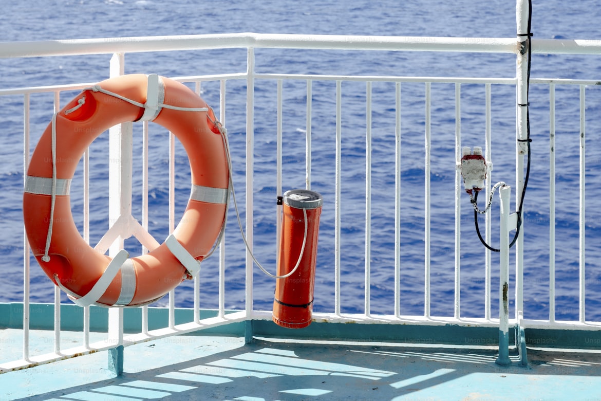 Deaths at Sea Are Handled Through Strict Procedures as the Captain and Hotel Manager Take Immediate Control.