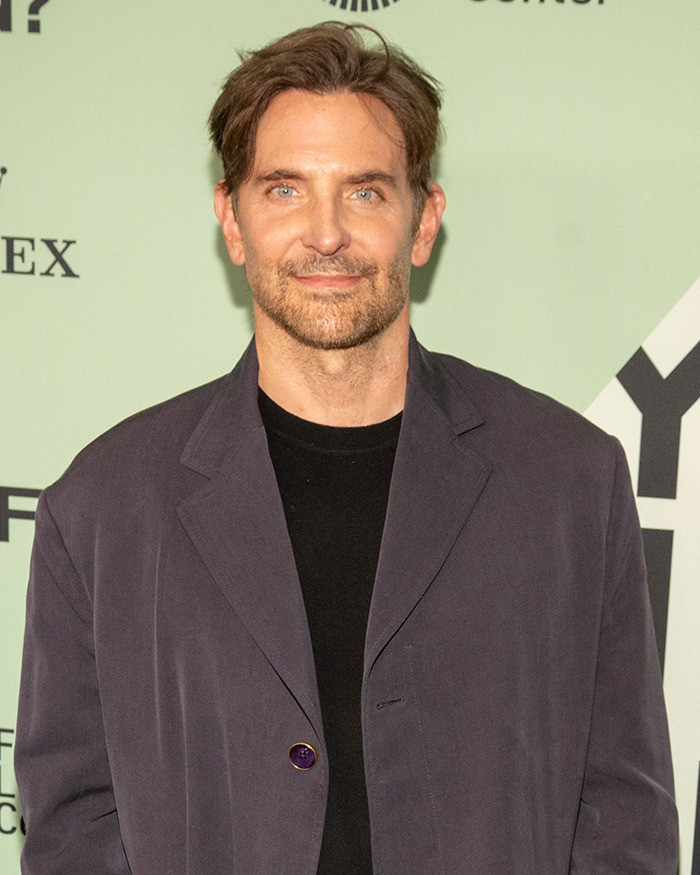 The 50-year-old actor made waves at the New York Film Festival, sparking an internet frenzy over what fans are calling his “new face.”