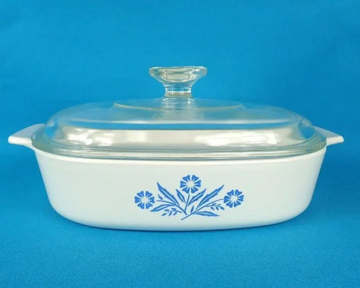 11. This exact Pyrex casserole dish