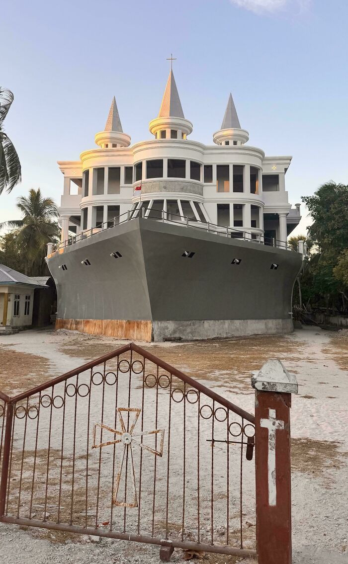 Hospital In Indonesia