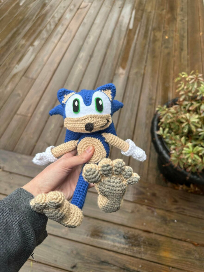 "Barefeet Sonic"