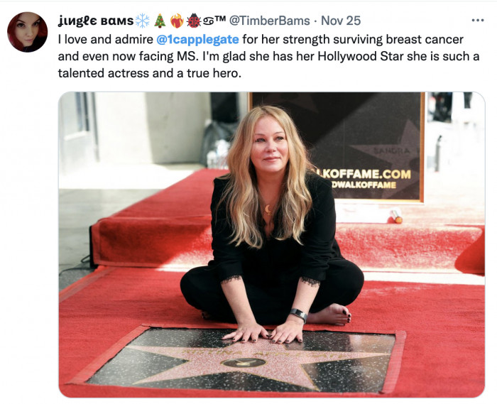 The fans made it known how happy they were for the actress.