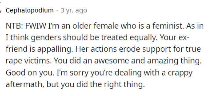 The number of people who commented and the different perspectives they had are very deep in these comments. People had a lot to say to OP and about her friend.