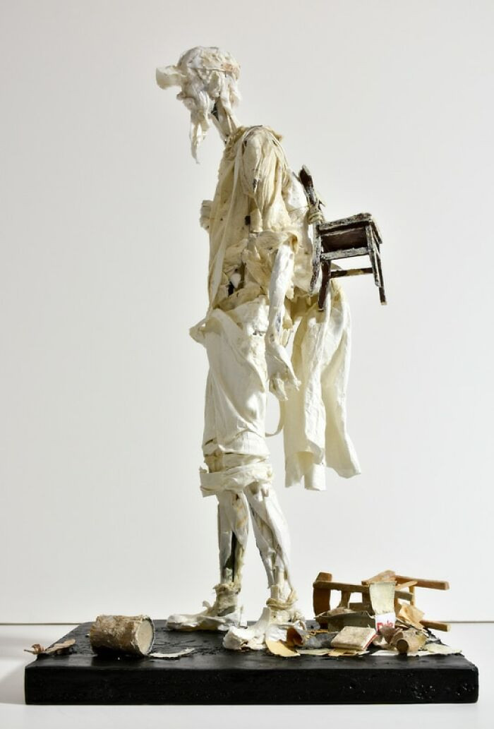 Markovic’s fragile folded-sheet sculpture, phantom heartbeat effect with subtle, powerful form