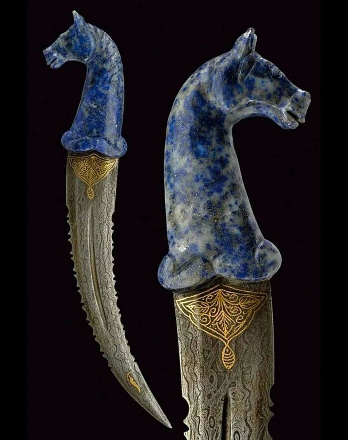 Horse Head Lapis Lazuli Dagger (Khanjar), Persian, 19th Century - Al-Sabah Collection, Kuwait.