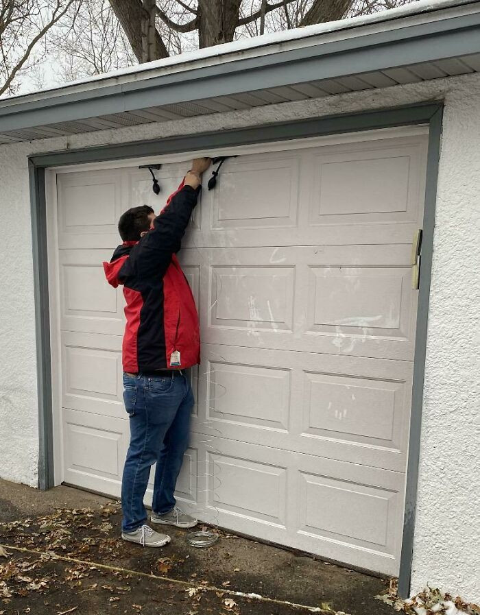 "My Brother Bought His First House Yesterday. He Drove His Car Inside The Garage With The Only Garage Door Opener In It, Shut The Door, And Forgot That The Keypad Hadn’t Been Programmed Yet. We Spent Over An Hour Breaking Into His Own Garage"