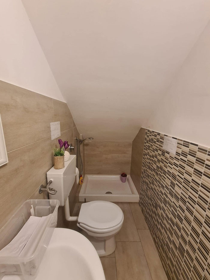 17. So this is where elves shower...