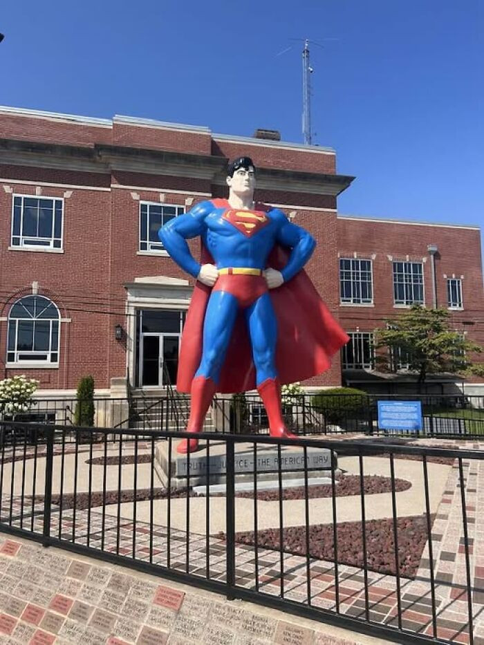 "Metropolis Illinois"