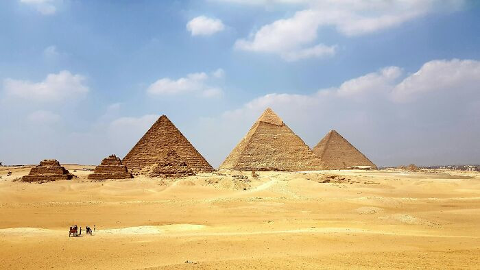 Aliens Built the Pyramids