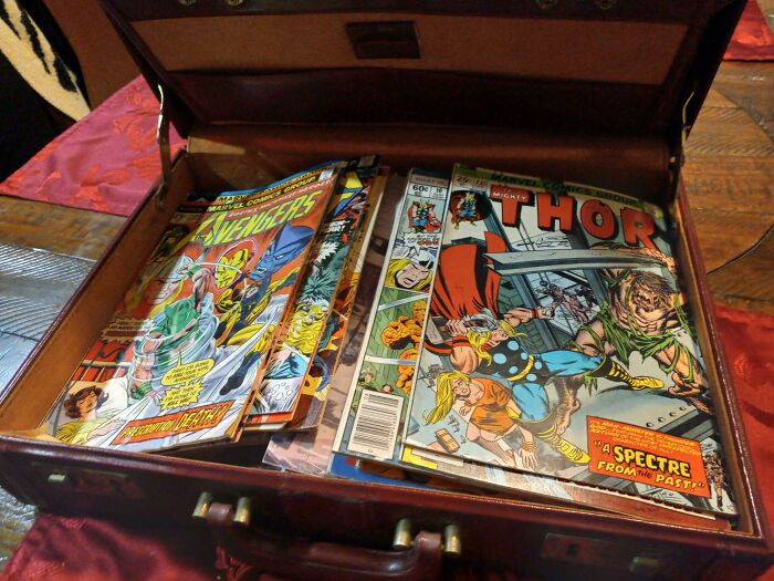 7. OP found this treasure trove of 70s Marvel comics in the attic of their dad's house