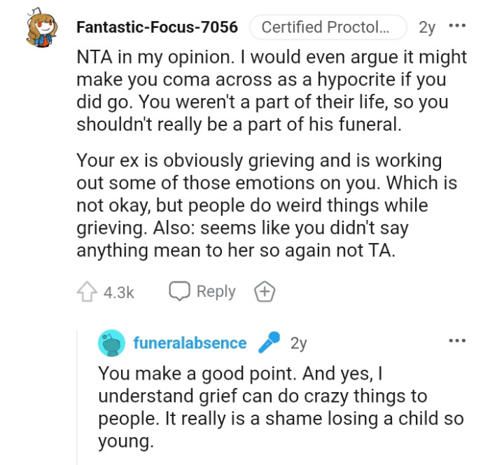 The OP wasn't a part of their lives and shouldn't go to the funeral