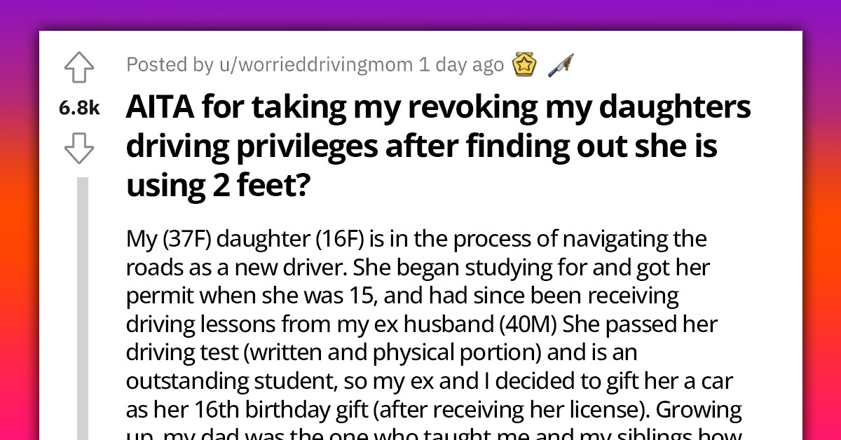 Woman Takes Away Car Keys From Her Daughter After Finding Out She Drives Incorrectly