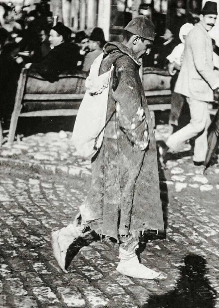 "Turkish Soldier Returns From 1st Balkan War, 1912/1913"