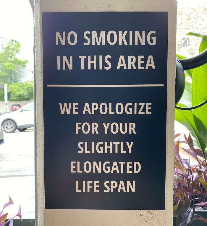 "This Restaurant In Atlanta Expertly Articulates The 'No Smoking' Message In The Best Way Possible"