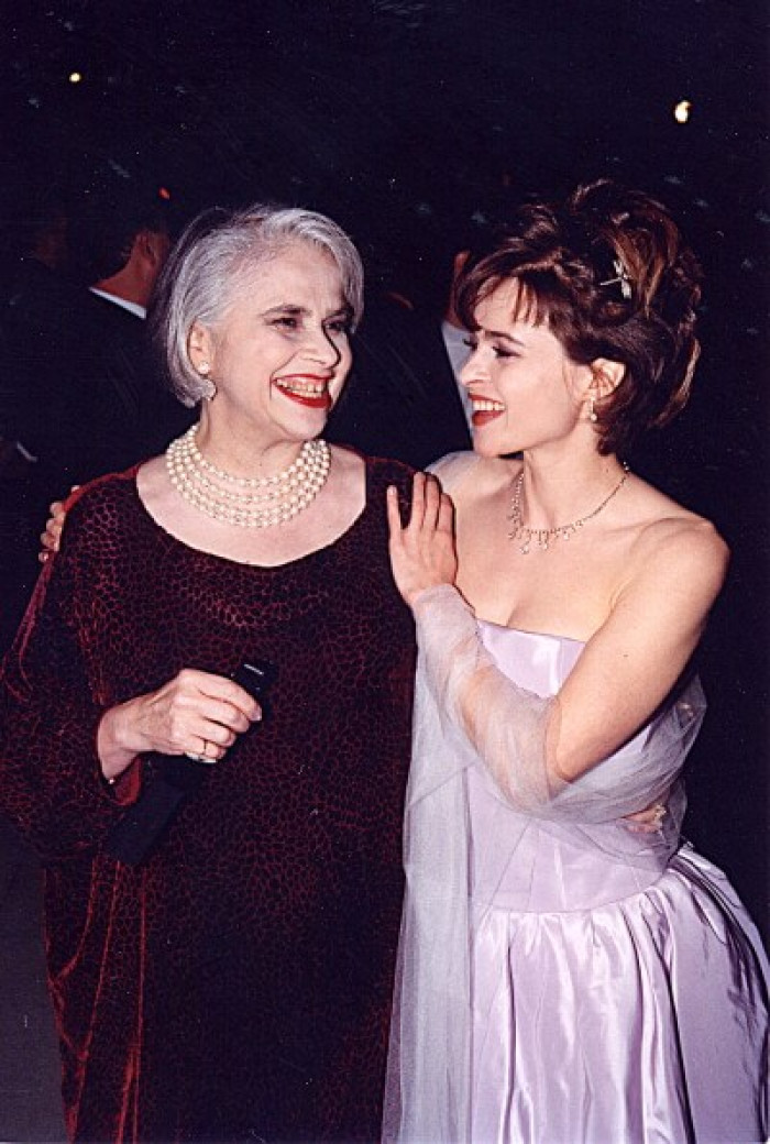 13. We have Helena Bonham Carter and her mother at the Oscar ceremony in 1998