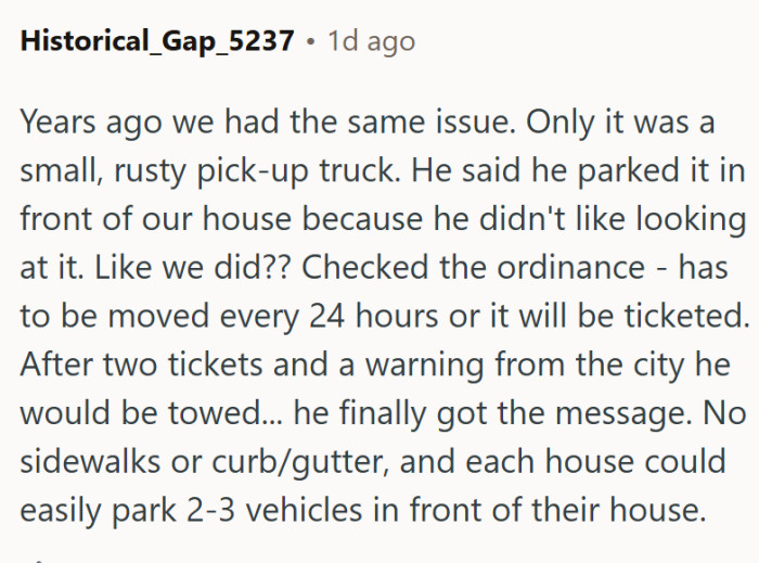 This neighbor found an interesting solution - let others look at my mess....