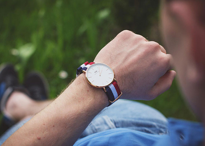 3. Not wearing watches