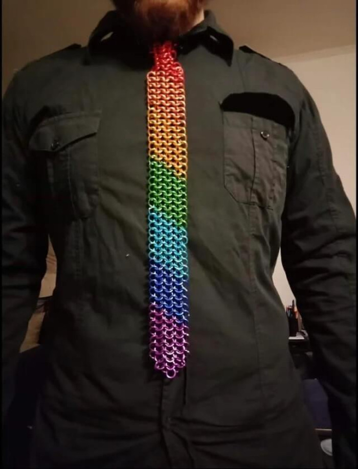 5. Rainbow chainmail tie