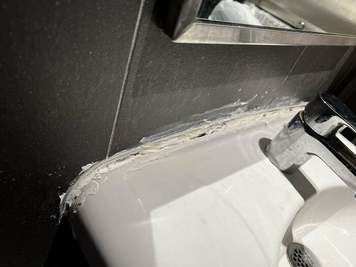 15. Must’ve Been Blindfolded While Caulking This