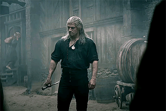 5. It's okay to hang a long sword on your back