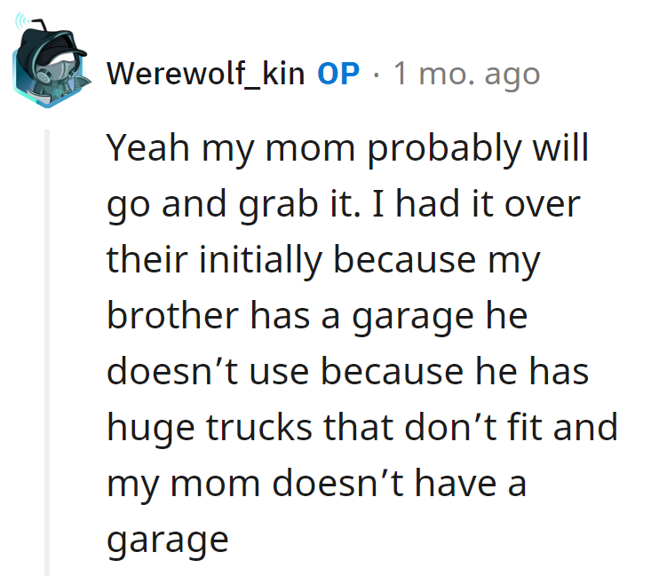 Looks like Mom's claiming territory!