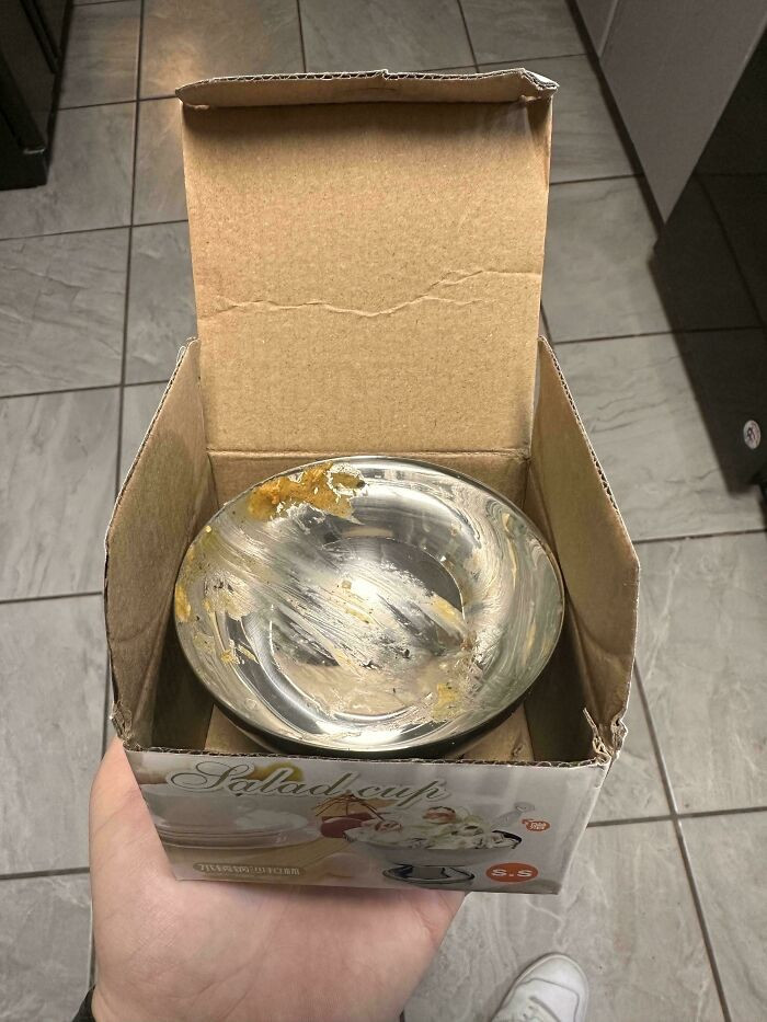 21. Fiancee And I Ordered Some Small Ice Cream Bowls To Hold Fruit At The Tables At Our Wedding - They Arrived Dirty, With Food In Them