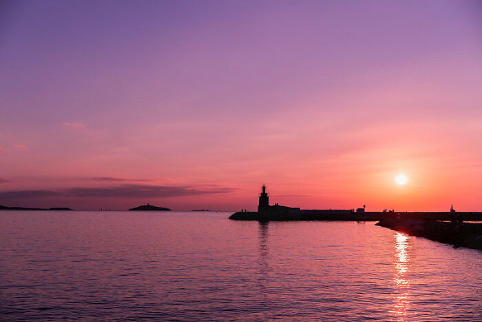 27. Giving a fake reason why the sun goes down