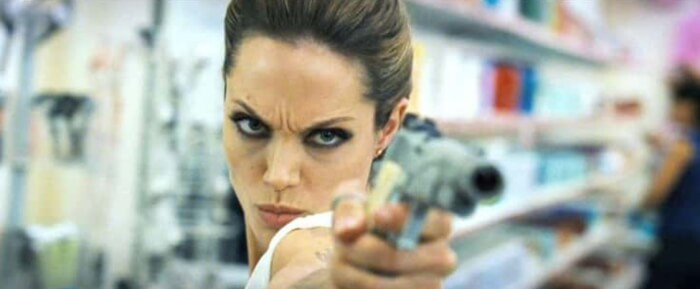 7. Angelina Jolie Killed Her Own Character In “Wanted”