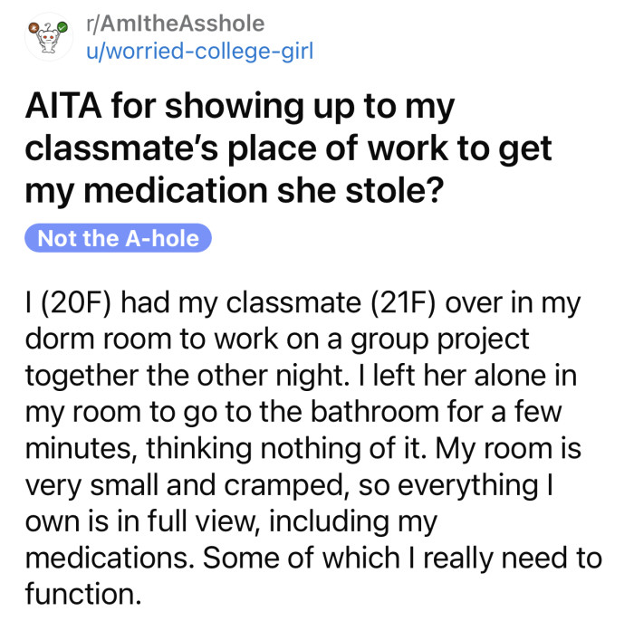 Here's the original post by Reddit user u/worried-college-girl:
