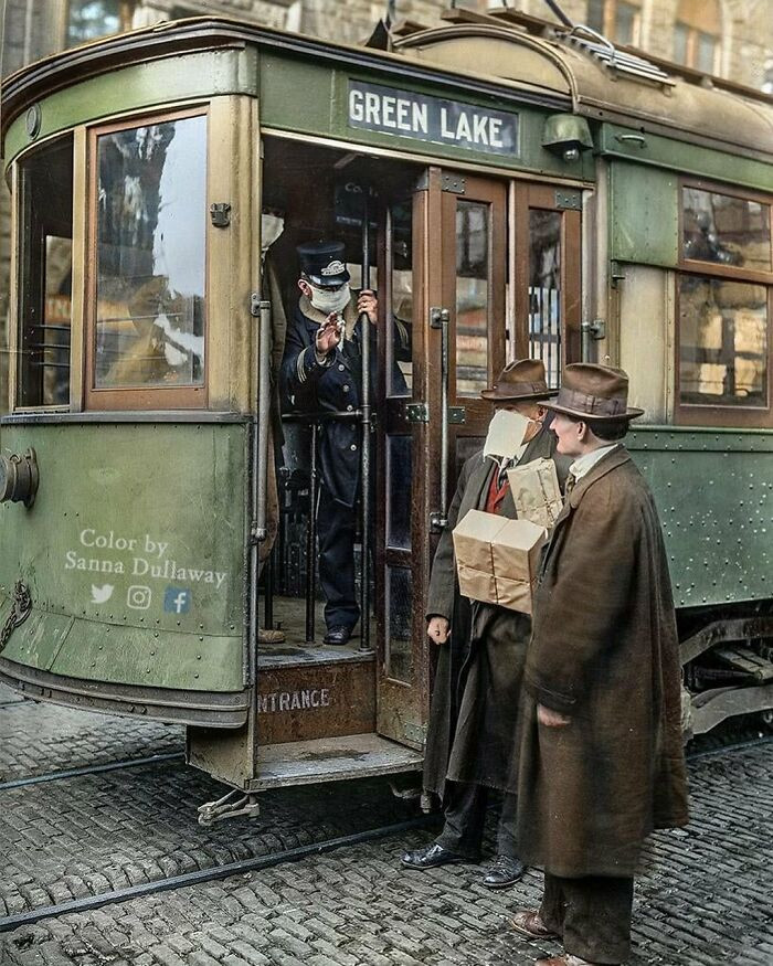 48. A Street Car Conductor Not Allowing Passengers Aboard Without Wearing A Mask During The Spanish Flu Pandemic. Photograph Taken In Seattle, Washington, USA In 1918