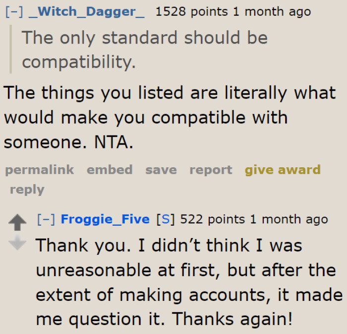 Redditors believe that nothing's wrong with the OP's standards.