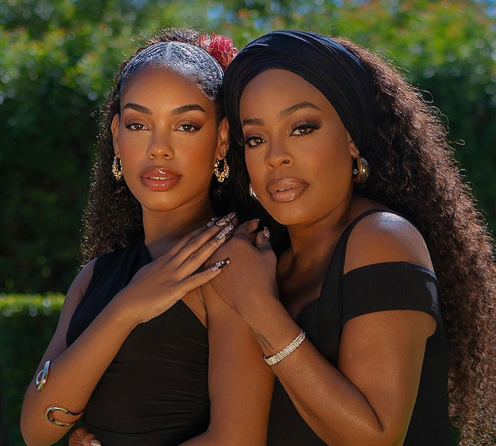 Niecy and Dia Nash
