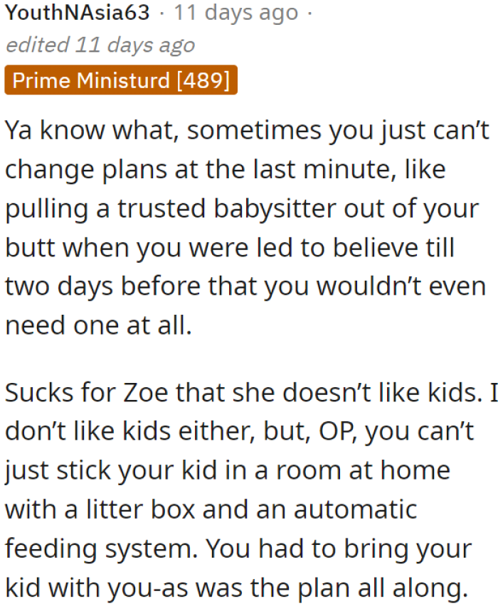 Redditors took the OP's side as he had no other choice.